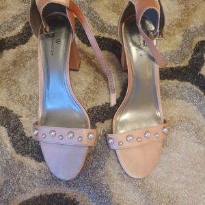 Pale Pink Heels Size 9 with Pearl accents